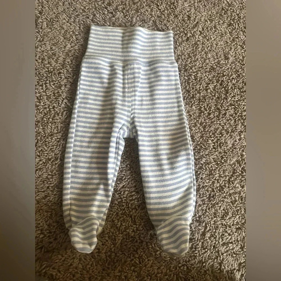 Baby-footed pants. - Picture 1 of 3